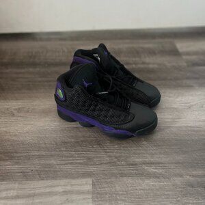 Jordan 12 purple /black